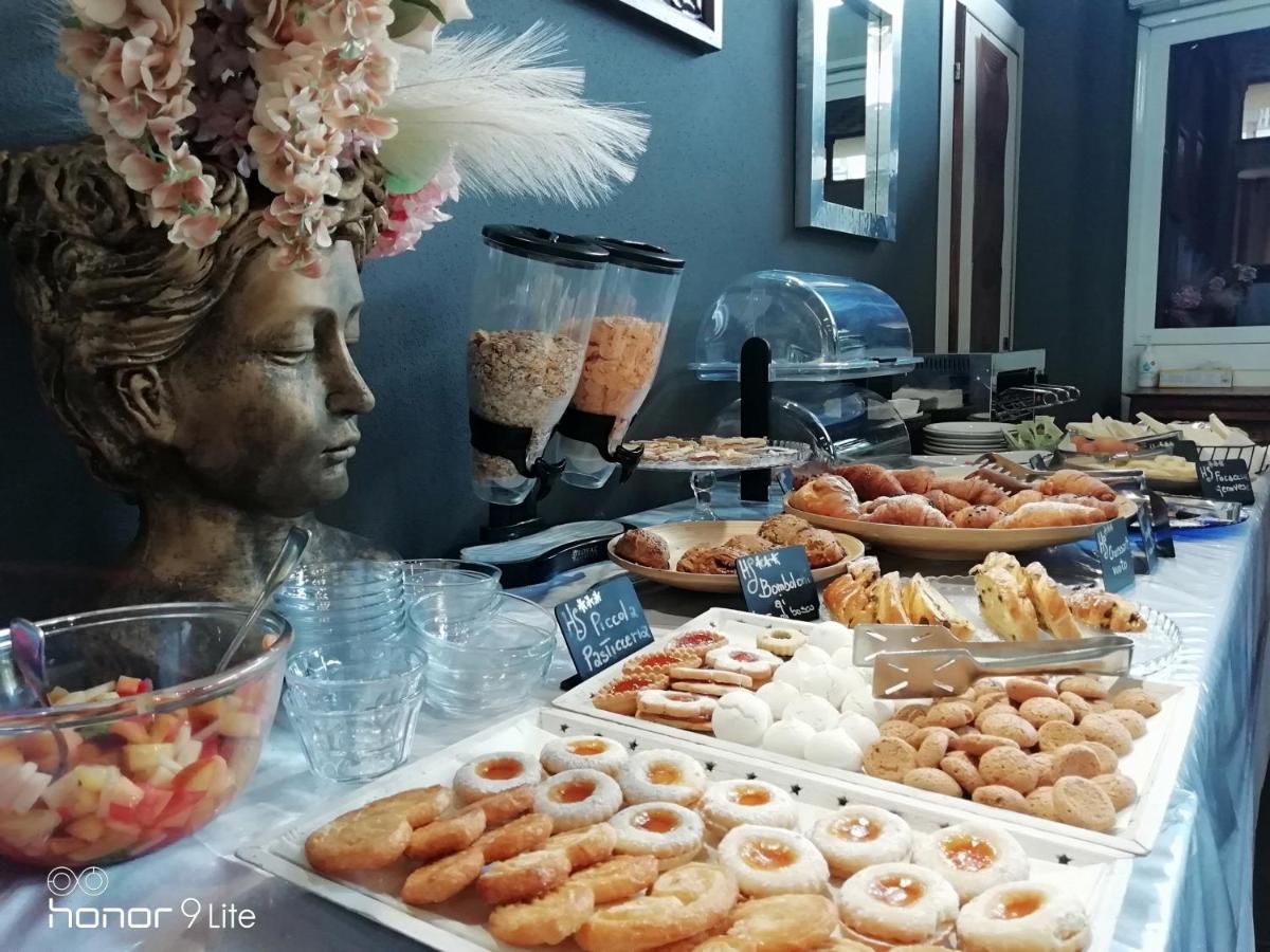 Hotel Sereno سيستري ليفانتي المظهر الخارجي الصورة